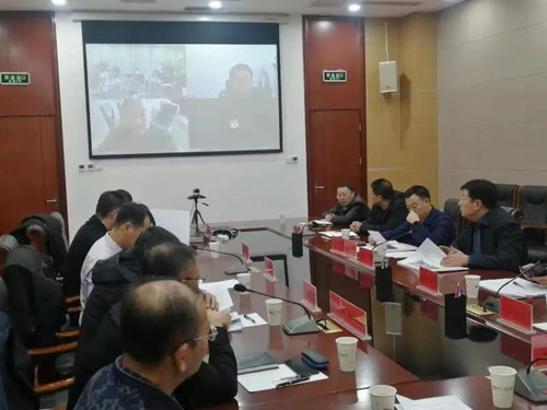 召開會(huì)議11_副本.jpg
